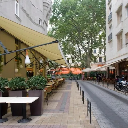 Bright Loft Next To The Ruin Pubs Free Airconditioner Free Coffee Appartement