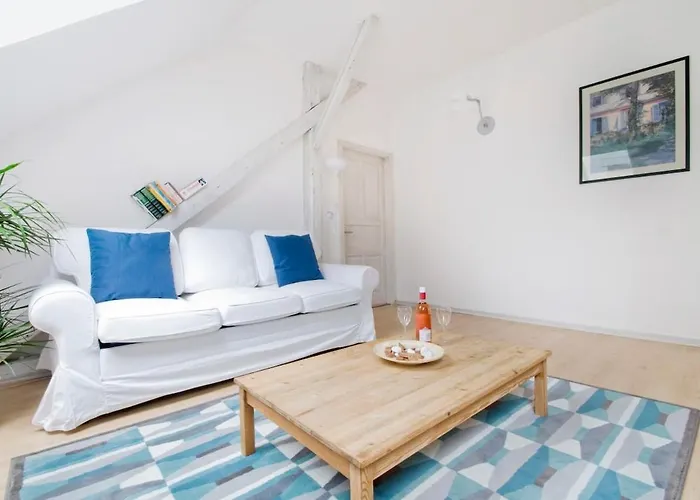 דירה Bright Loft Next To The Ruin Pubs Free Airconditioner Free Coffee