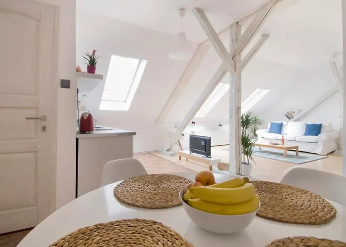 Apartament Bright Loft Next To The Ruin Pubs Free Airconditioner Free Coffee Budapeszt