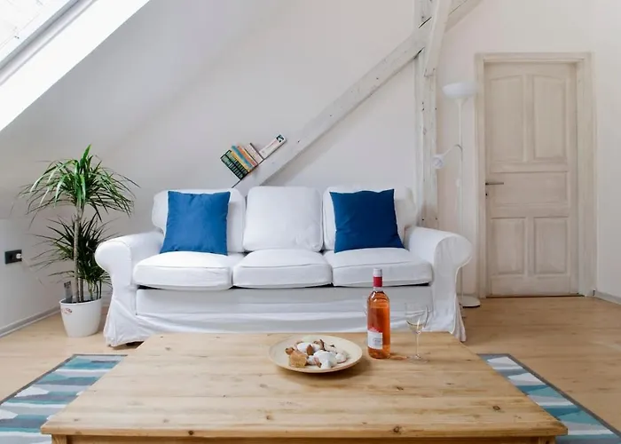 Apartament Bright Loft Next To The Ruin Pubs Free Airconditioner Free Coffee